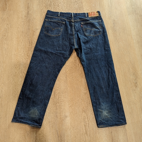 Levi's 501 Straight Button Fly Jeans Medium Wash - Picture 5 of 11